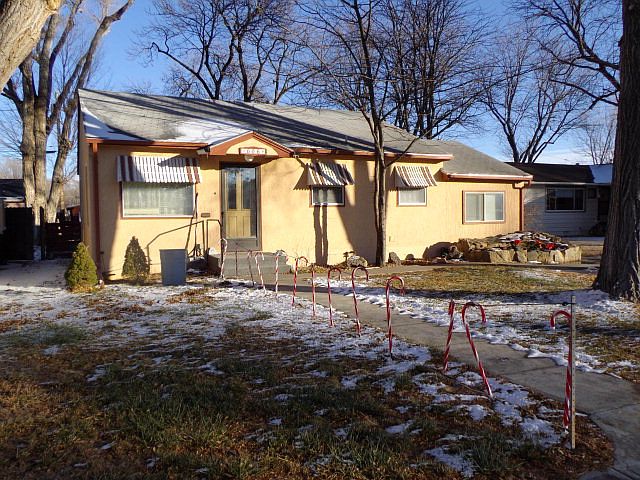 1st image of 606 S 6th St