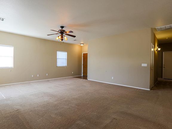 4th image of 5950 E Sunrise Cir