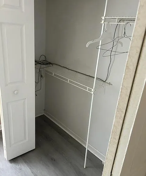 694 Timberwood Cir E #694 — Photo 6