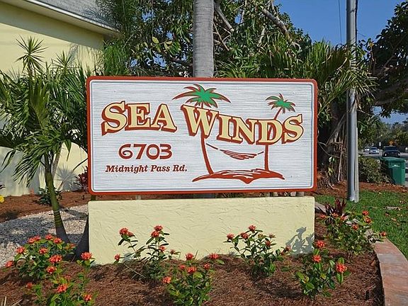 Convenient Crescent Beach - Siesta Key location!