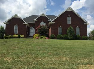 123 Melba Ct, Pleasant View, TN 37146