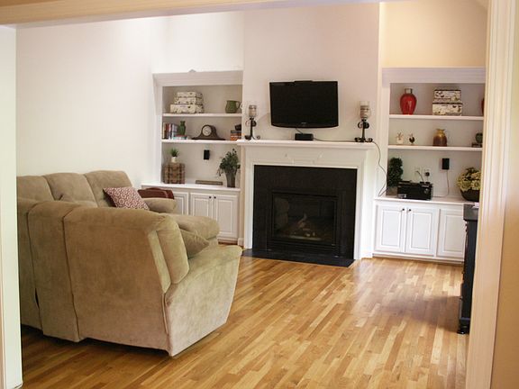 2nd image of 4319 Peachway Dr