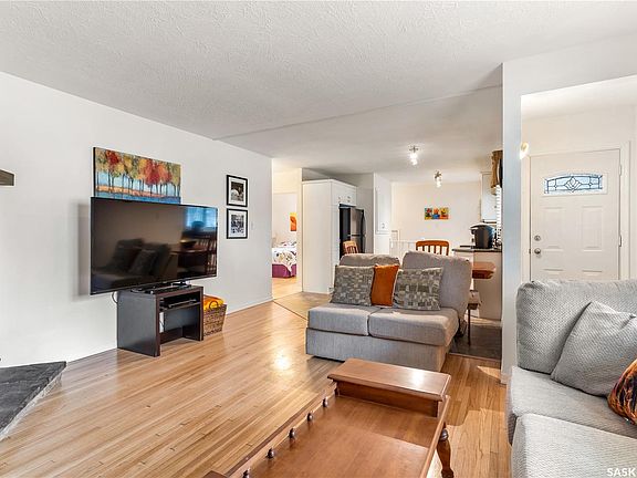4th image of 1020 Aberdeen St