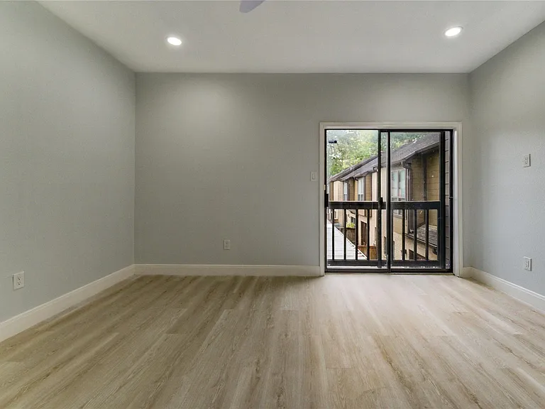 11711 Memorial Dr #534 — Photo 28