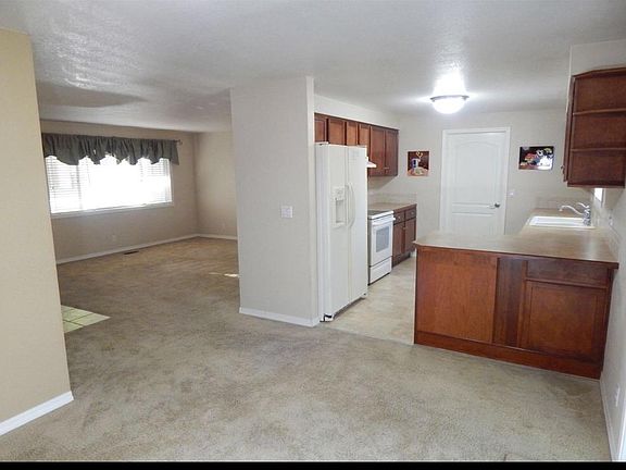 2nd image of 3952 S Ticonderoga Way