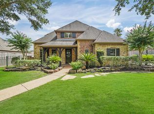 26 Waters Lake Blvd, Missouri City, TX 77459