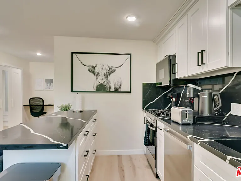 8761 Dorrington Ave #B — Photo 3