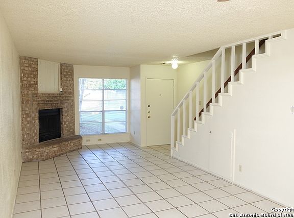 4th image of 1707 Patricia Dr