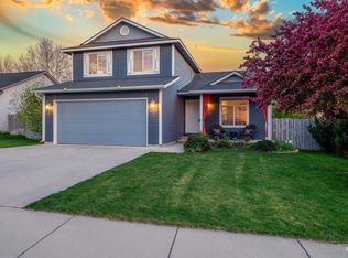 1255 W Castro Dr, Kuna, ID 83634