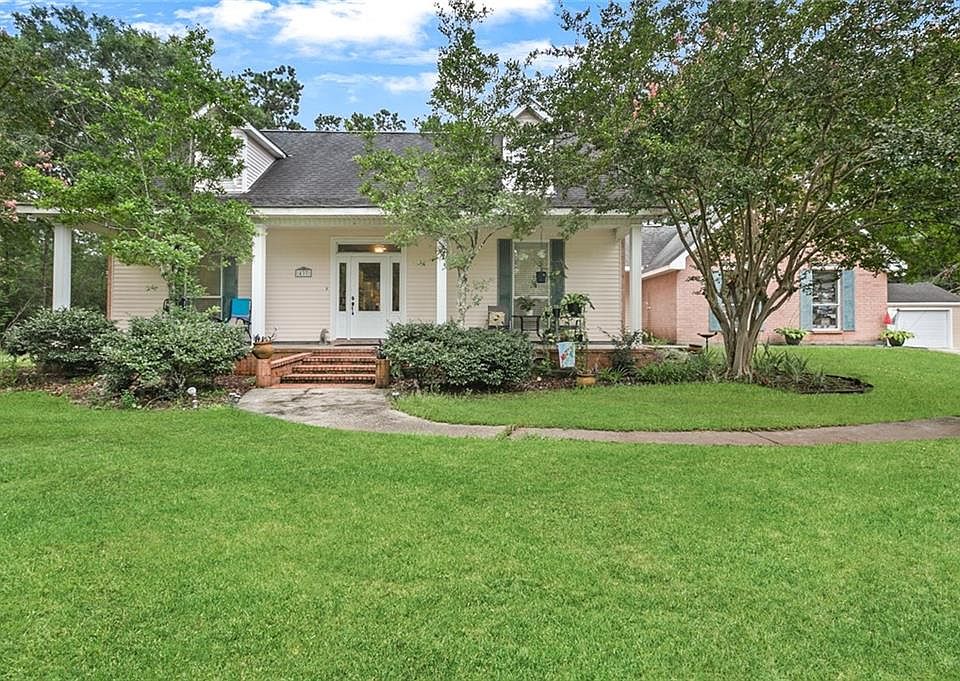 1st image of 437 Parlange Dr