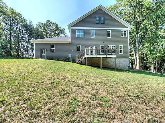 5th image of 3379 Manor Oaks Dr