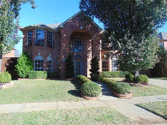 2nd image of 2712 Water Oak Dr