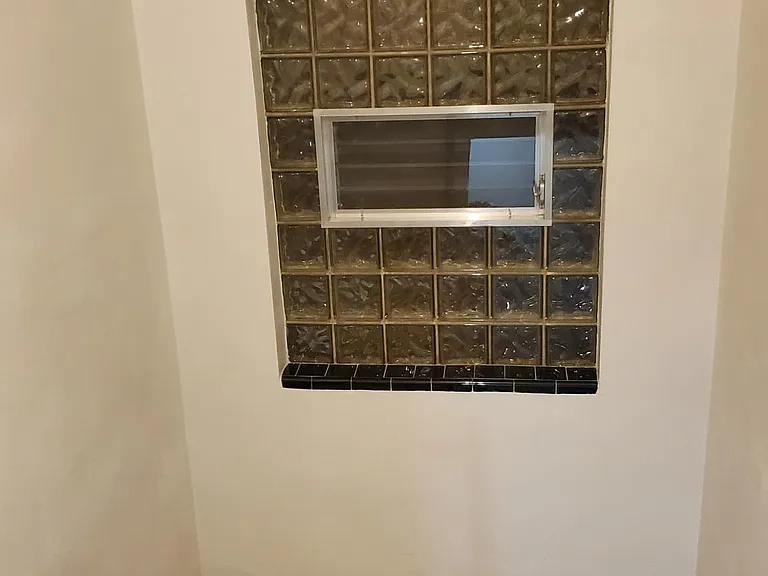 5908 Nagel Ave #2W — Photo 4