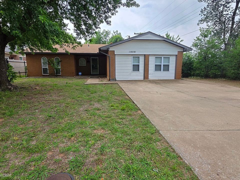1st image of 1008 Willow Brook Dr