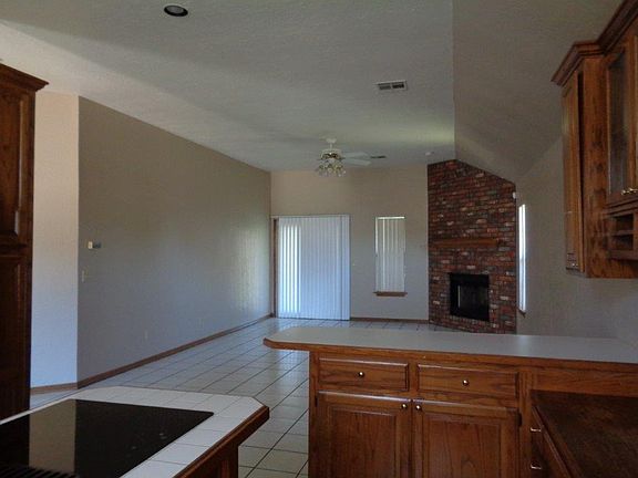 5th image of 2310 NW 73rd St