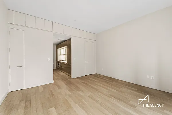 Rented by The Agency | media 6