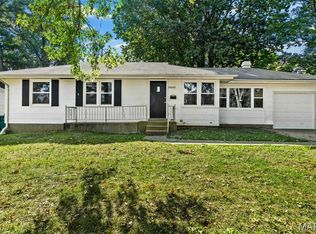10043 Hedge Dr, Saint Louis, MO 63137