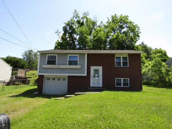 176 Big Horn Rd, Pittsburgh, PA 15239