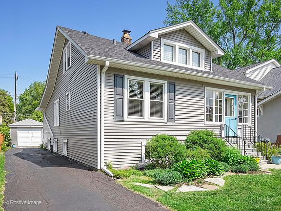 2nd image of 21 Poplar Pl
