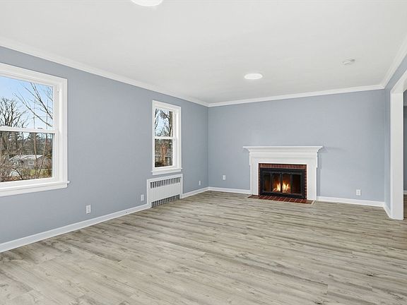 3rd image of 259 Ohio Ave