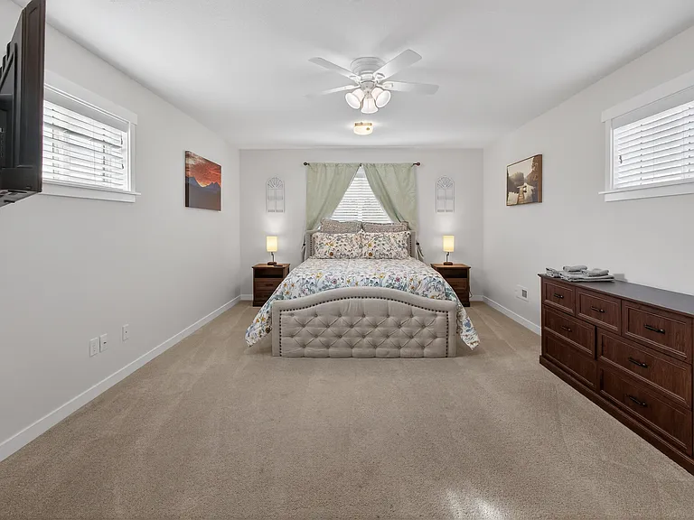 2224 NE Indigo Ln #1 — Photo 23