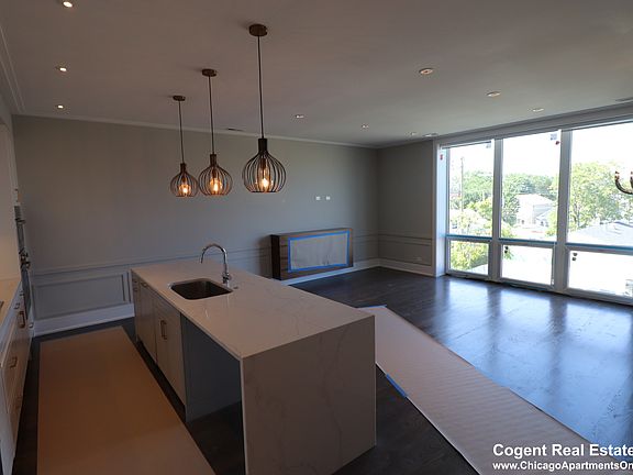 2nd image of 2409 W Berenice Ave #3
