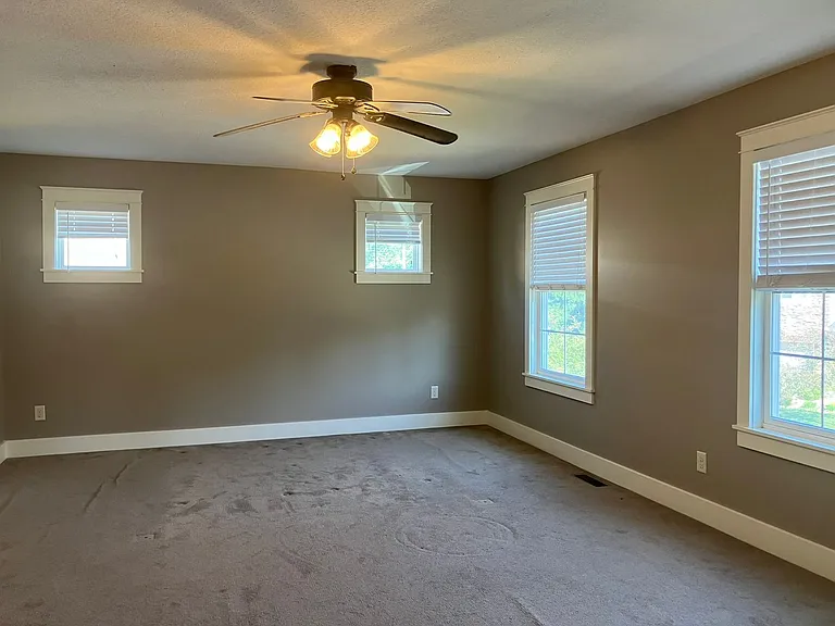 2972 Creekside Ct — Photo 13