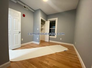 25 Gore St #A2, Cambridge, MA 02141