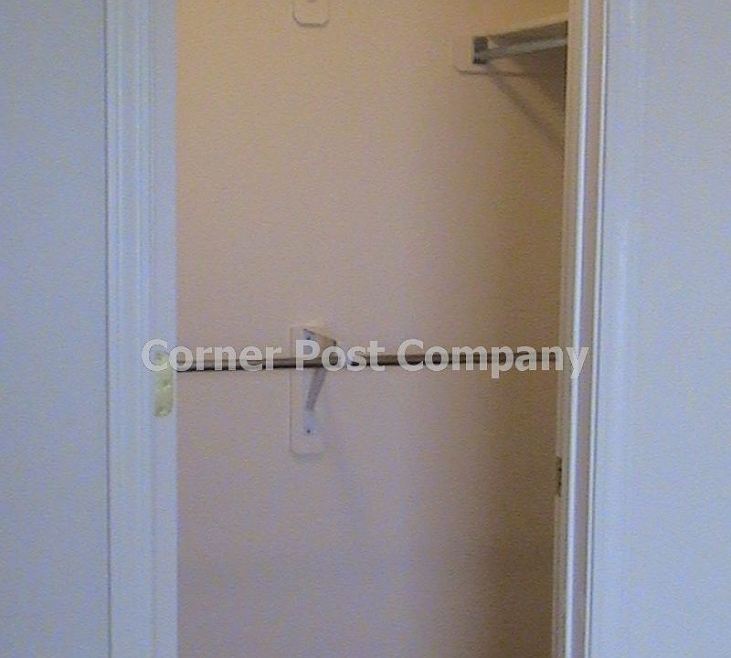 1st image of 6120 Loro Ave NW