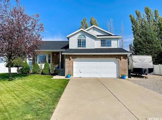 3659 S 575 W, Syracuse, UT 84075