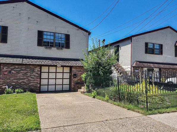 720 Princeton Ave, Philadelphia, PA 19111