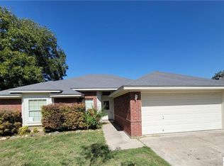3409 Greenlawn Dr, Gatesville, TX 76528