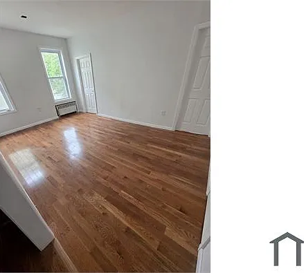 2 bed, $2,816 — Photo 2
