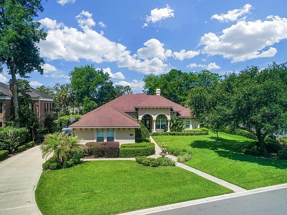 001_Elevated Front View