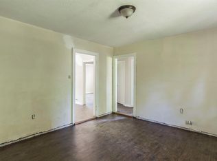 2630 Waco St, Baytown, TX 77521