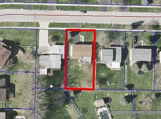 6557 Meadowcroft Ln, Maumee, OH 43537