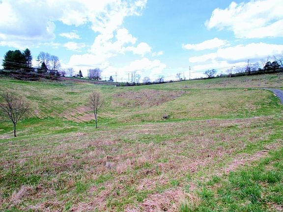 4th image of McElhenny Rd