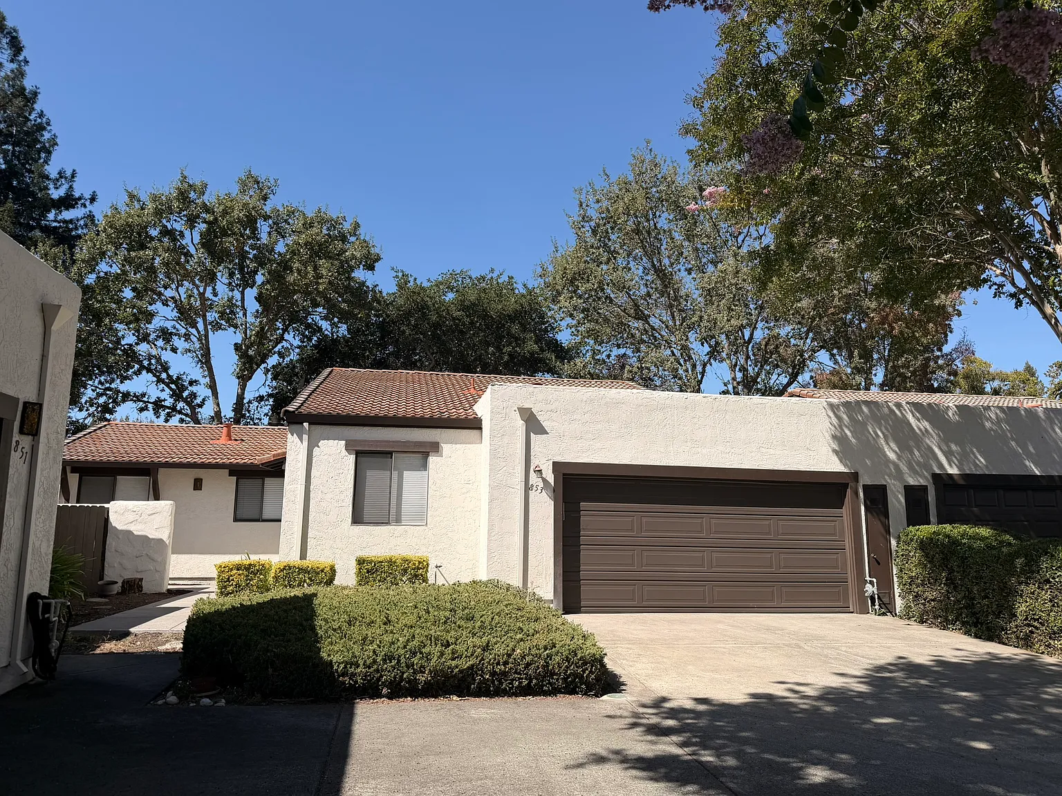 3 bed, 1235 sqft, $2,950 — Photo 1