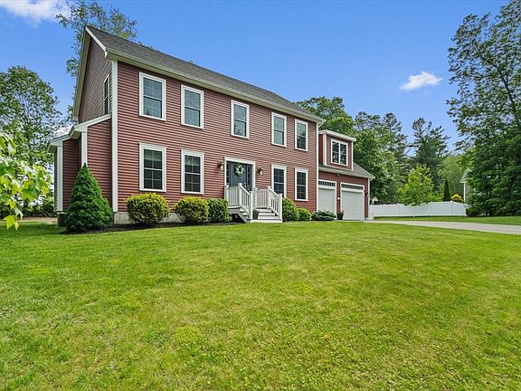 3rd image of 51 Saint Marys Dr