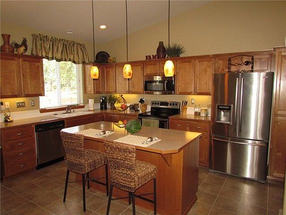 2nd image of 1735 178th Street Ct E