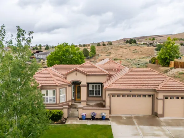4484 Cobra Dr, Sparks, NV 89436