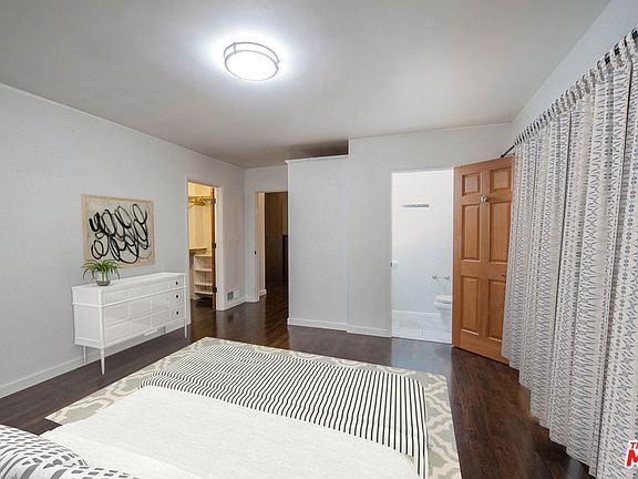 4th image of 16 E Padre St Unit 9