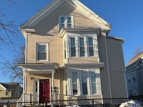 39 Harvard St, Brockton, MA 02301