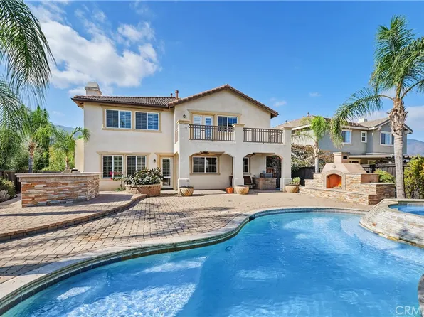 25198 Forest St, Corona, CA 92883