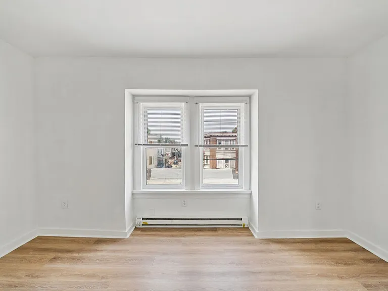 5536 Chester Ave — Photo 8
