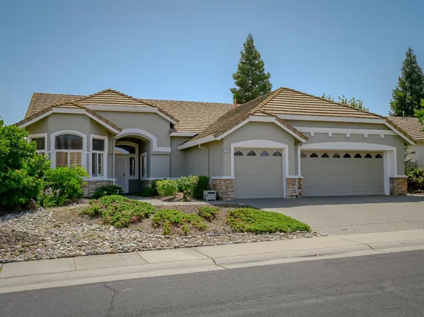 7040 Hayride Ln, Roseville, CA 95747