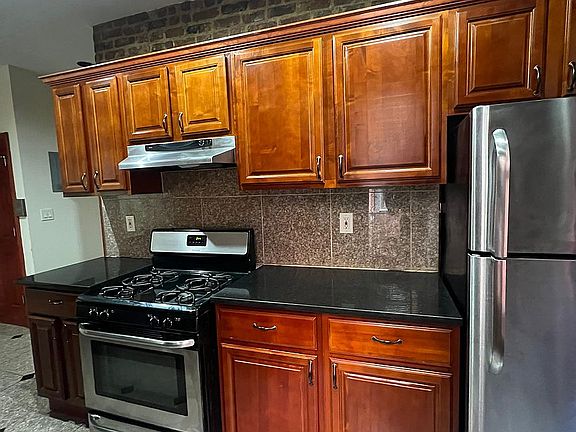 4th image of 37-76 62nd St #B110
