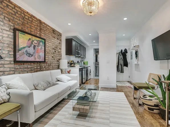 307 Mott Street 2A image 2 of 6