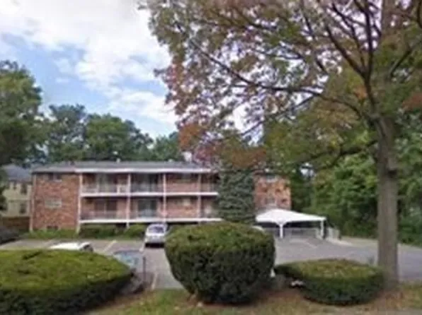 73 Charlesbank Rd APT 306, Newton, MA 02458