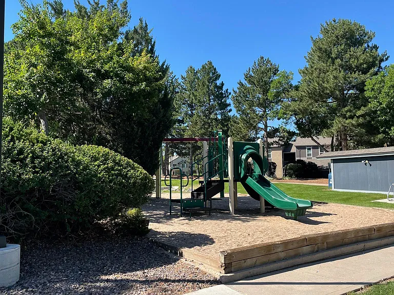 7275 S Xenia Cir #B — Photo 14